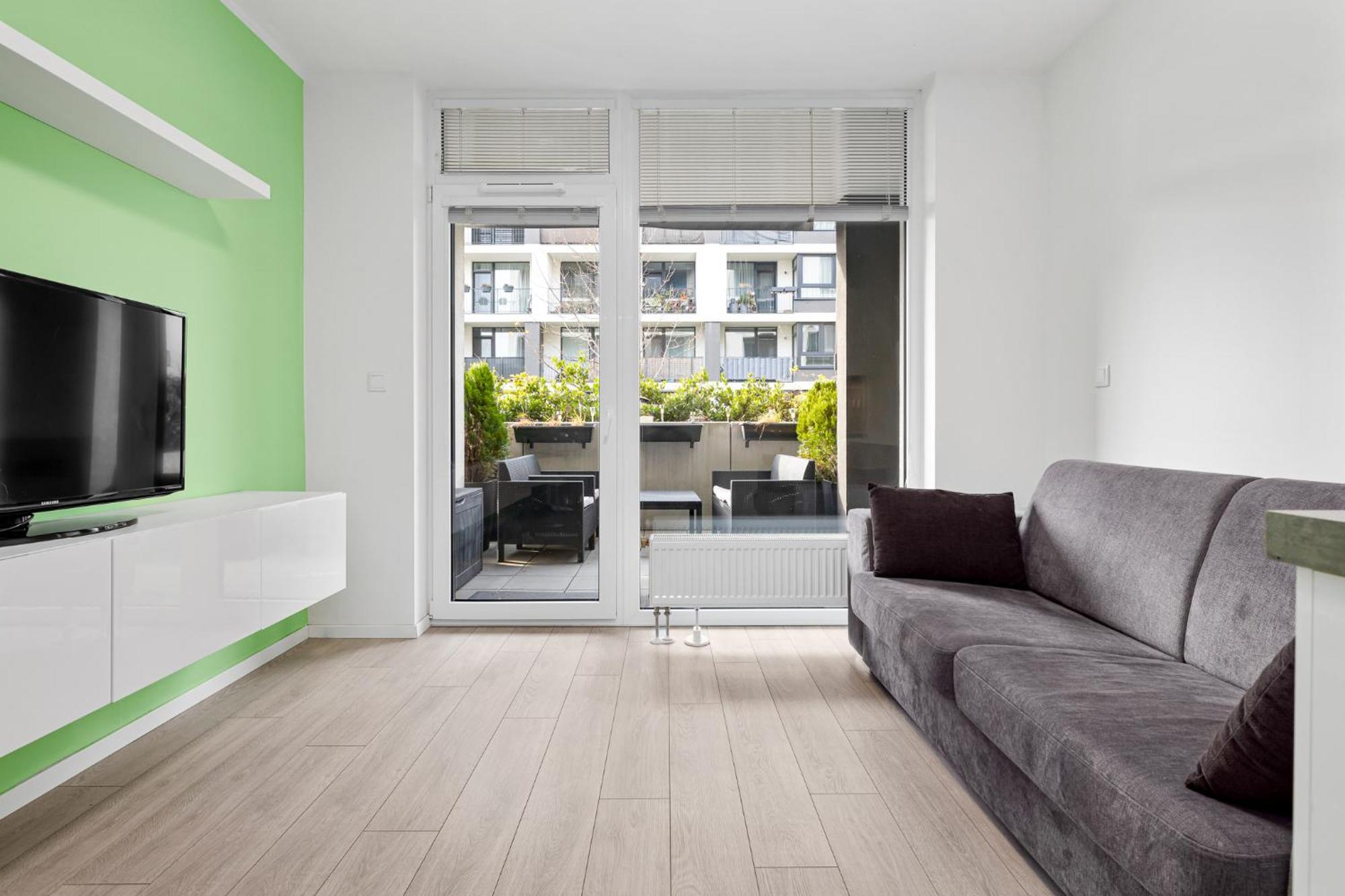 Ahoj Park, Terrace Vibes Studio, Private Parking Apartmán Bratislava